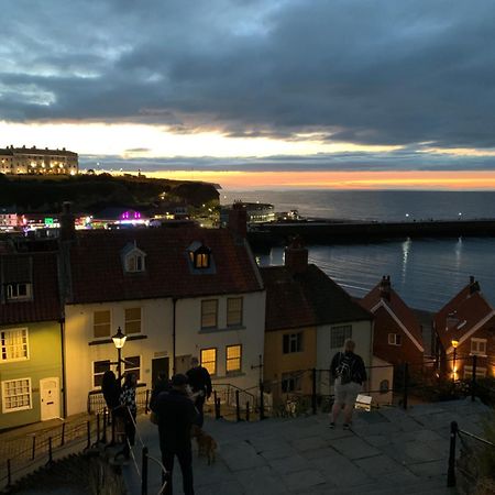 Seaspray Boutique Whitby Apartment Bagian luar foto