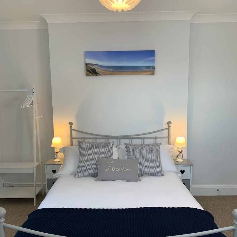 Seaspray Boutique Whitby Apartment Bagian luar foto