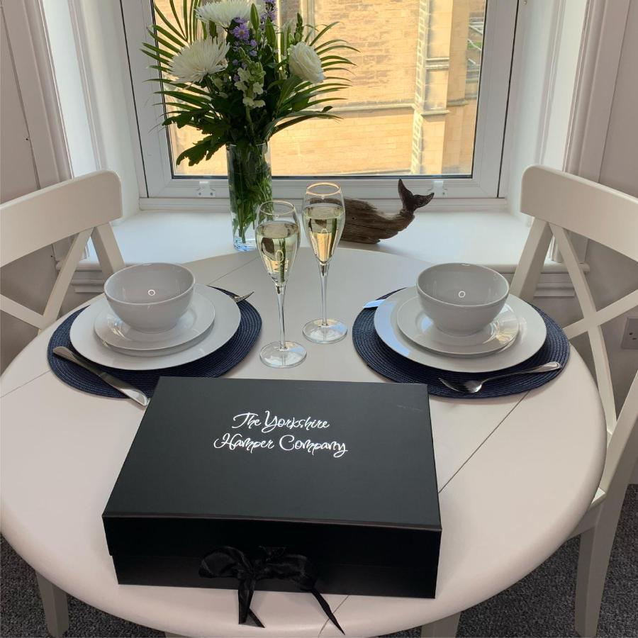 Seaspray Boutique Whitby Apartment Bagian luar foto